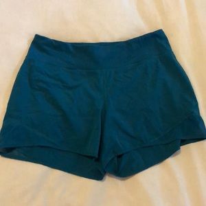 Old navy active short